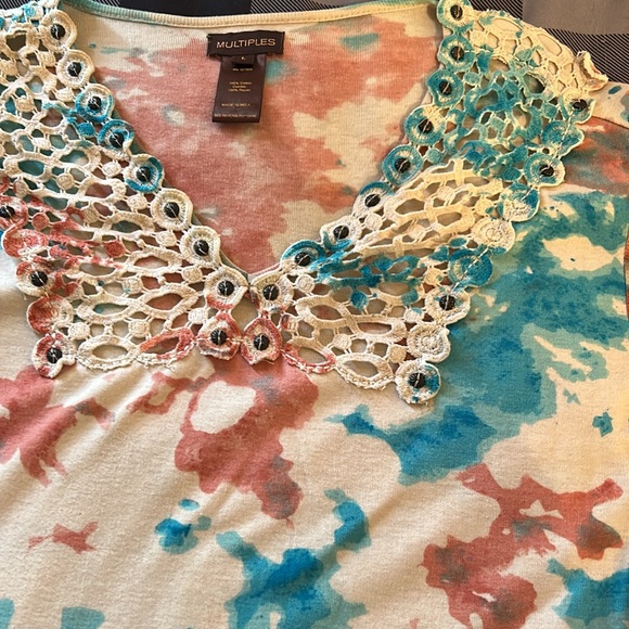 Multiples top in beige, aqua and rust. Pretty lacey yoke with brass beads. - Picture 8 of 8